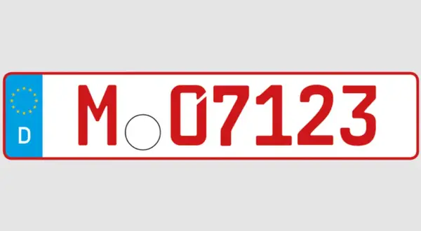 Deutsches Kennzeichen M-07123. Informiert über die 07 Kennzeichen Kosten.